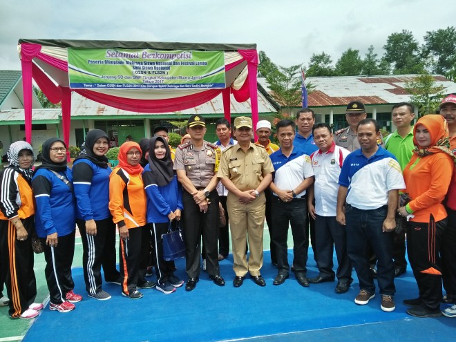 Pj bupati foto bersama majelis guru