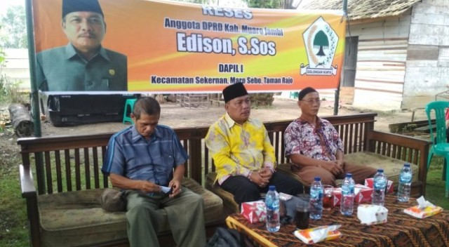 Edison SE saat menggelar Reses di Bukit Baling