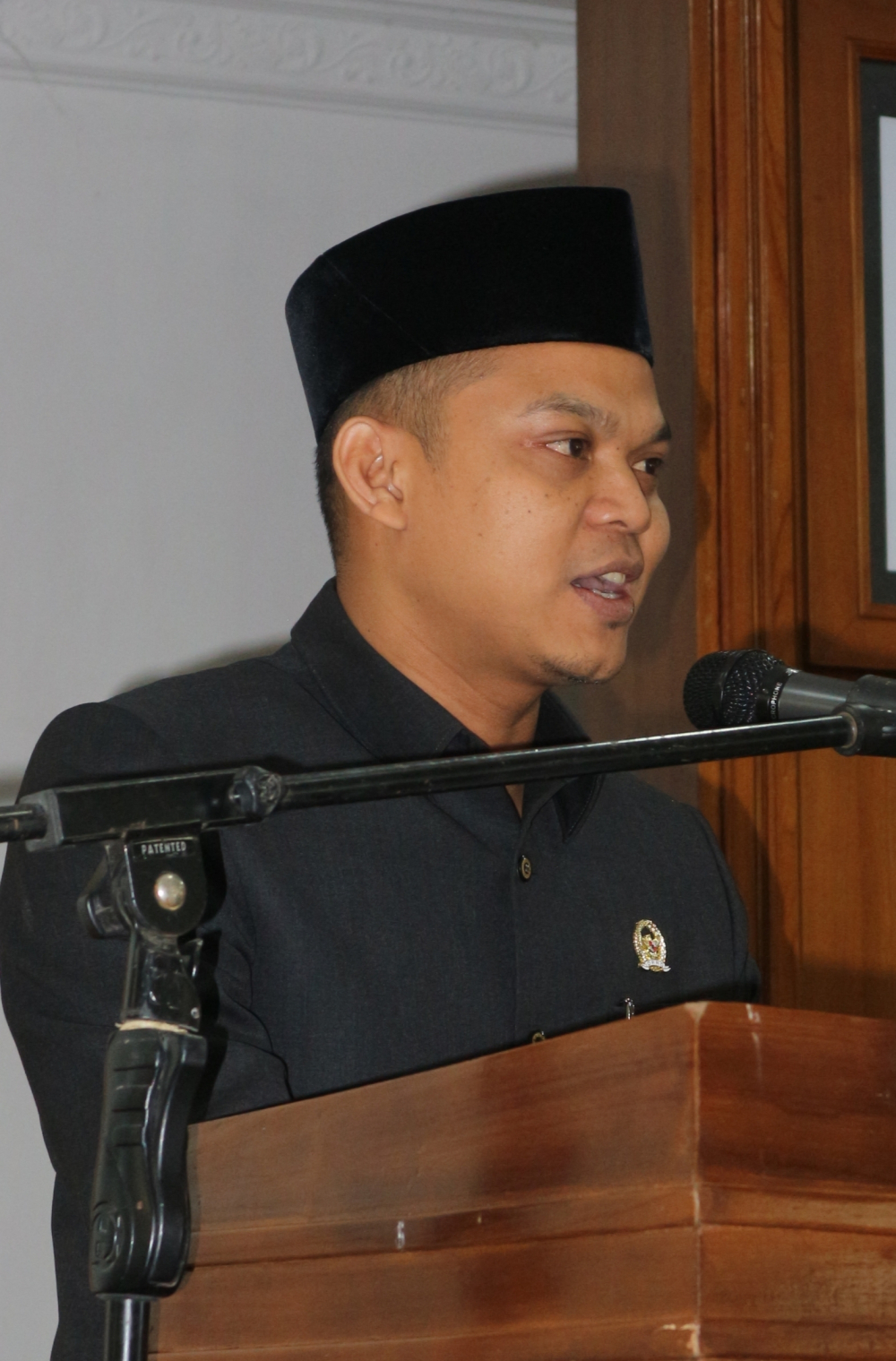 Ketua DPRD Muarojambi Yuli Setia Bakti